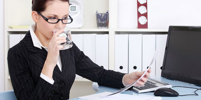 Uống nước nóng làm giảm mức độ căng thẳng
