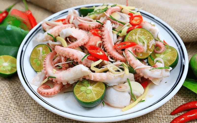 Bạch tuộc ngâm sả tắc