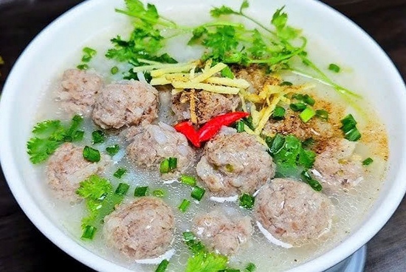 Cháo bò viên