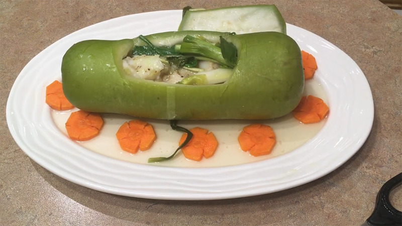 Cá basa hấp bầu