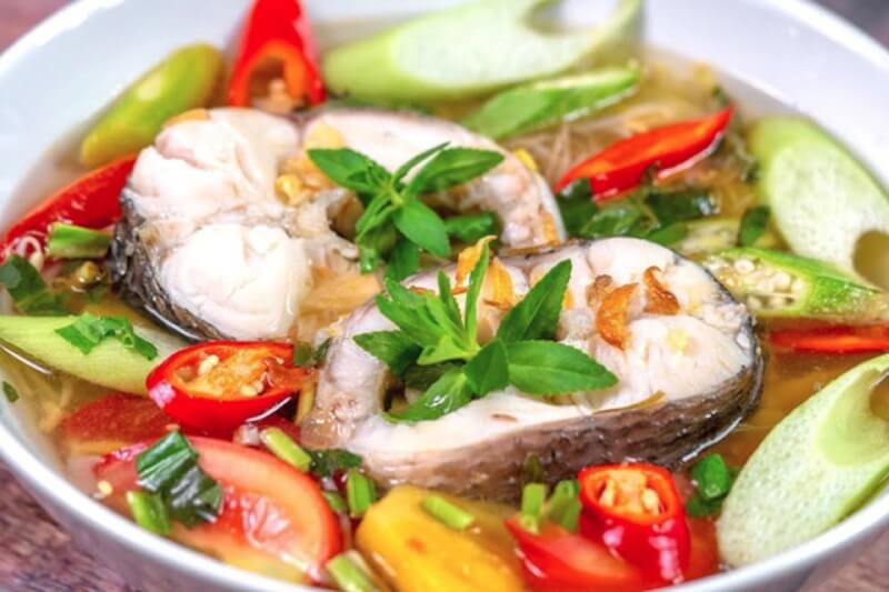 Canh chua cá basa