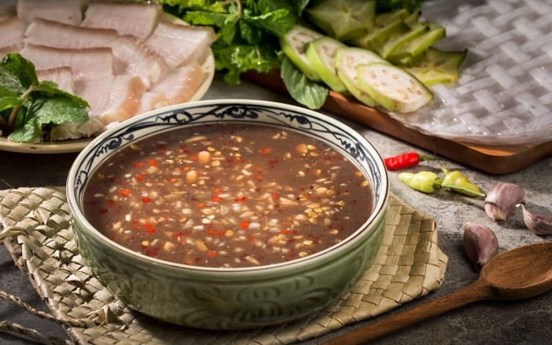 Mắm nêm cá cơm đậm đà, hấp dẫn