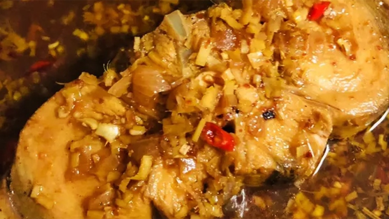 Cá đuối kho tiêu