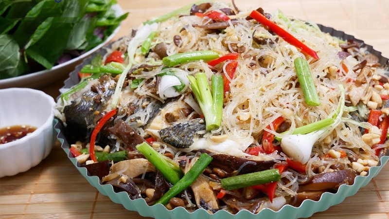 Cá bóng mú chưng tương