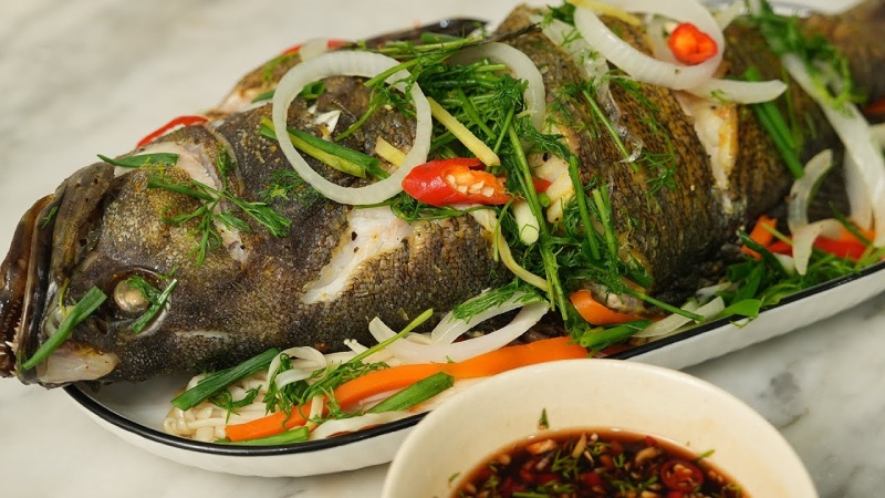 Cá mú hấp xì dầu