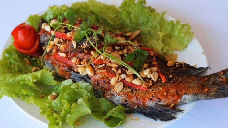 Cá mú nướng muối ớt