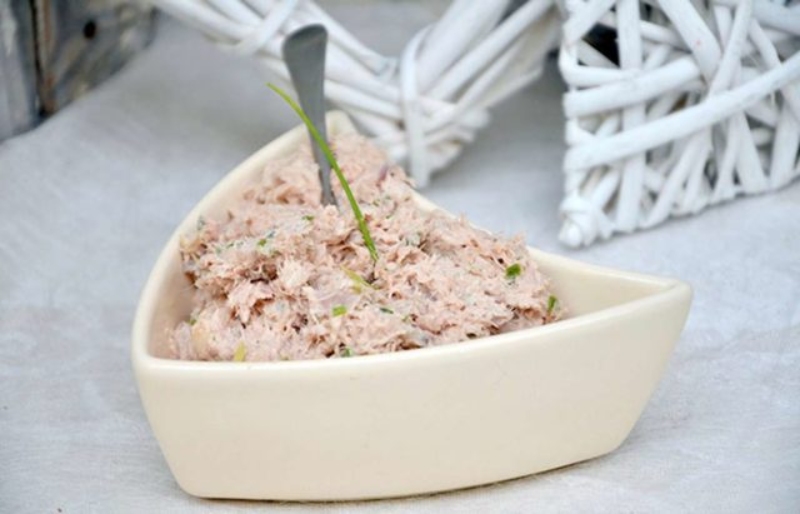 Pate cá ngừ