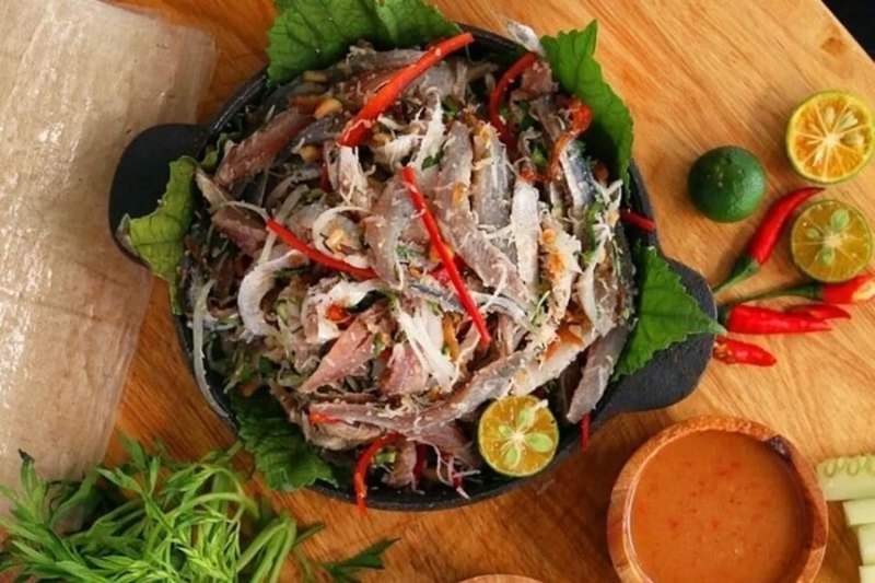 Gỏi cá nhồng thơm ngon hấp dẫn