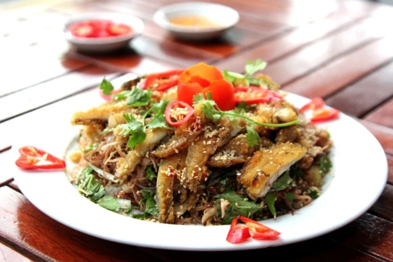 Gỏi cá rô đồng