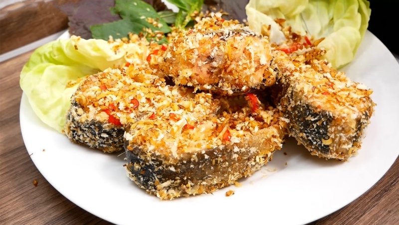 Cá tầm rang muối ớt cay