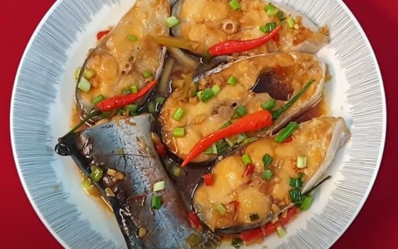 Cá tra kho lạt, vị thanh mát, thơm ngon
