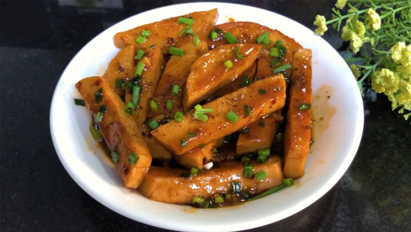 Chả mực kho tiêu cay nhẹ