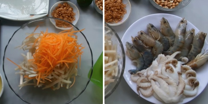 Chuẩn bị ngó sen bào cùng cà rốt sợi và tôm mực tươi luộc chín