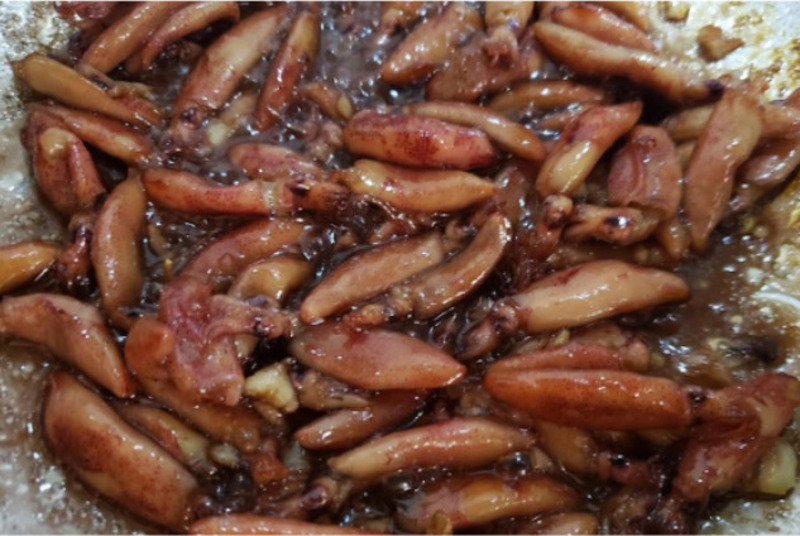 Món mực muối rim me chua ngọt