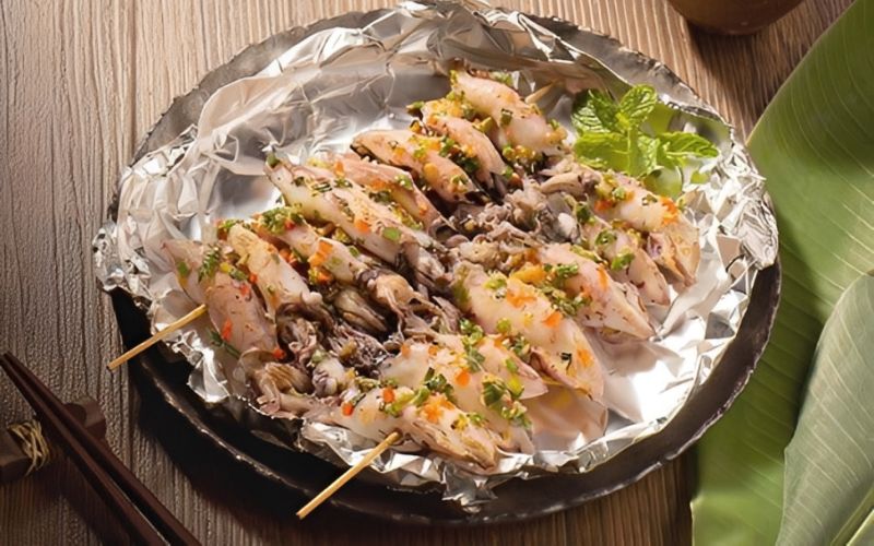 Mực trứng nướng mỡ hành