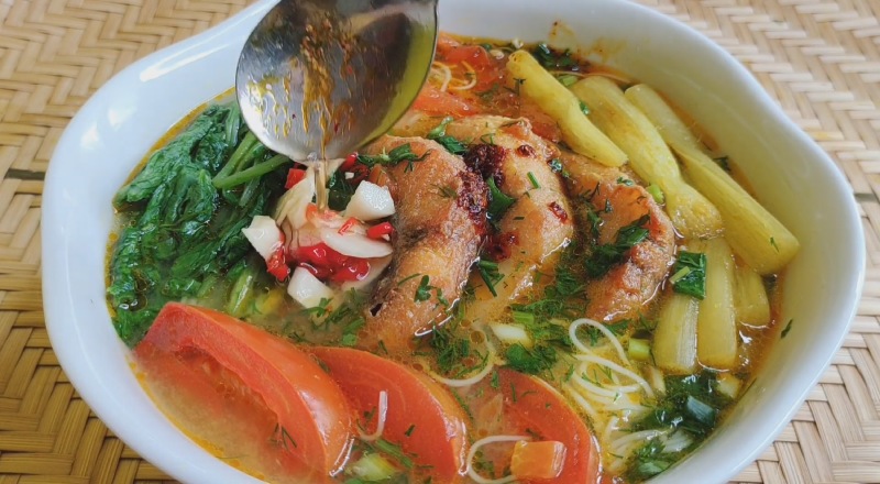 Tô bún cá rô phi thơm ngon hấp dẫn