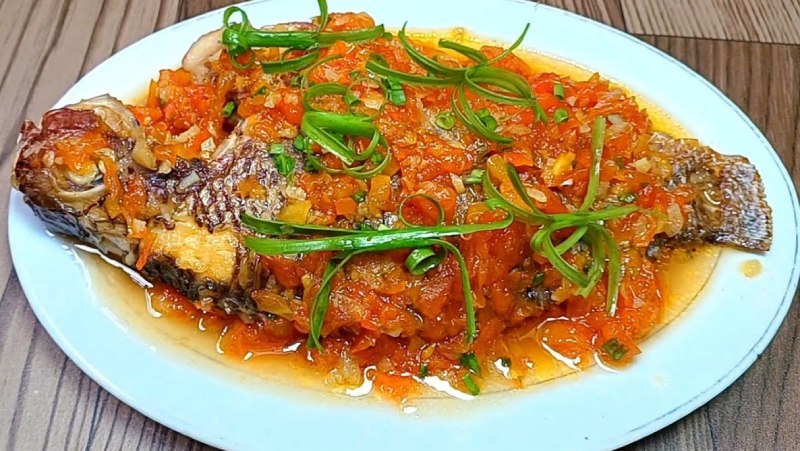 Thành phẩm cá rô phi sốt cà chua