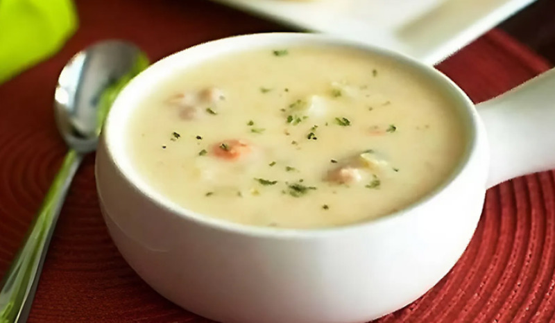 Súp cá hồi phô mai