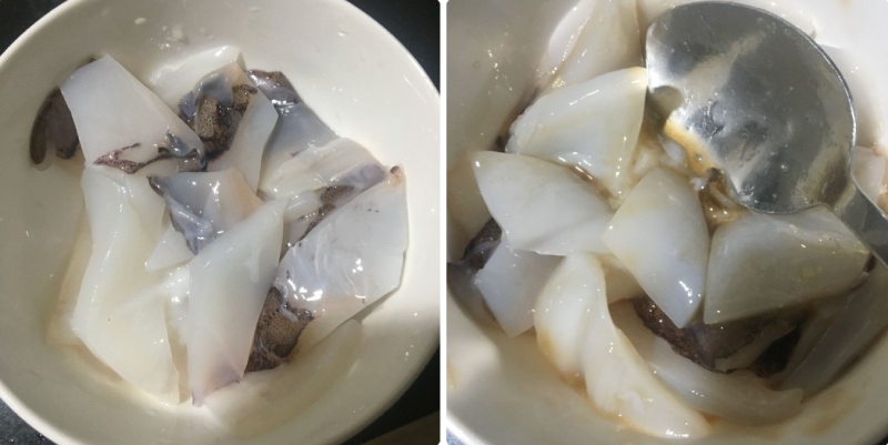 Mực ống cắt miếng ướp gia vị trước khi xào với giá