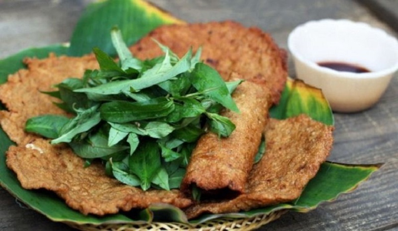 Chả cá cuốn rau răm