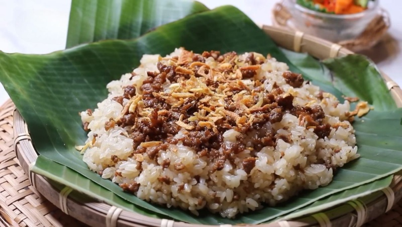 Xôi chim cút cực kỳ hấp dẫn