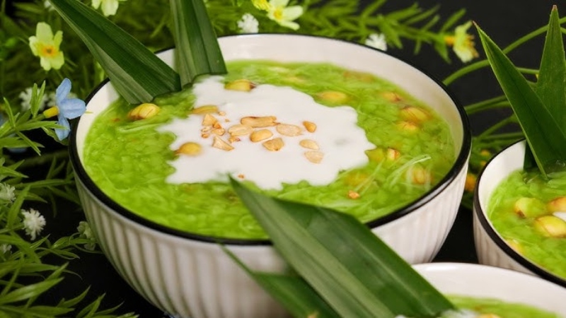 Chè hạt sen cốm dẻo