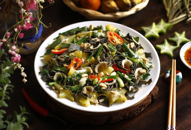 Dạ dày bò xào khế, vị chua thanh, dễ ăn