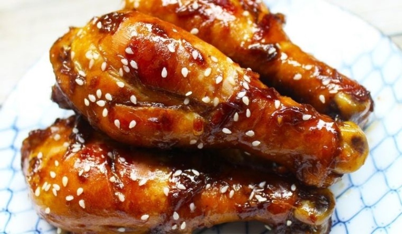 Đùi gà chiên mật ong