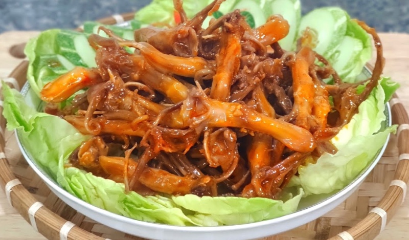 Lưỡi vịt xào chua ngọt