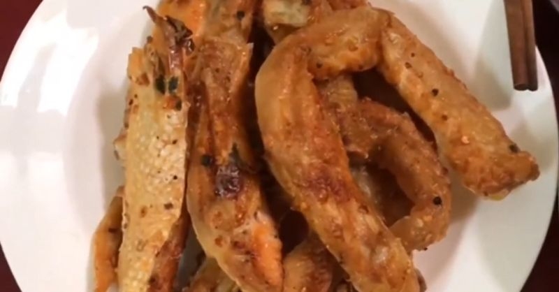 Lườn cá hồi nướng muối ớt hấp dẫn