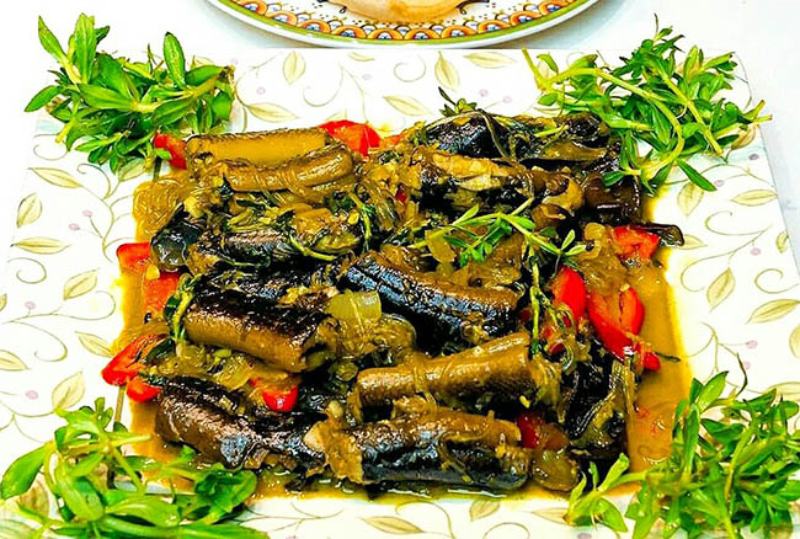 Lươn xào lăn hấp dẫn