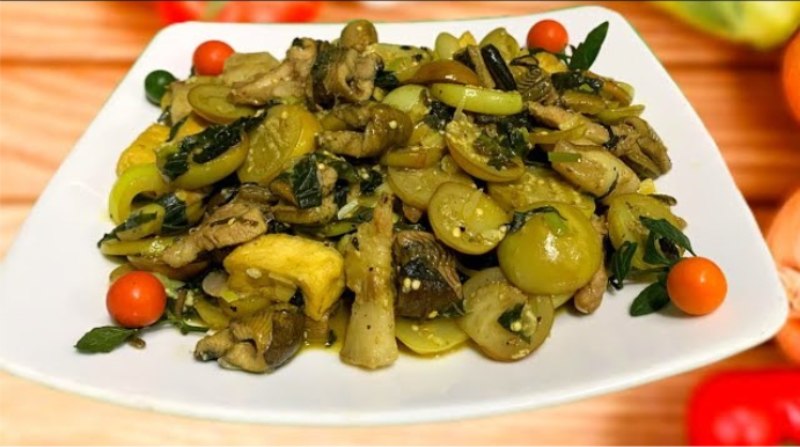 Lươn xào cà mềm ngọt