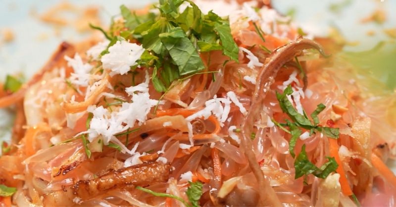 Gỏi bưởi mực khô cực ngon