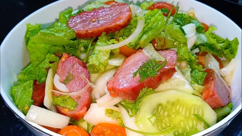 Lườn ngỗng trộn salad thơm ngon