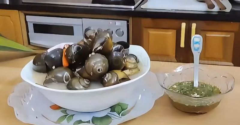 Ốc bươu hấp mẻ