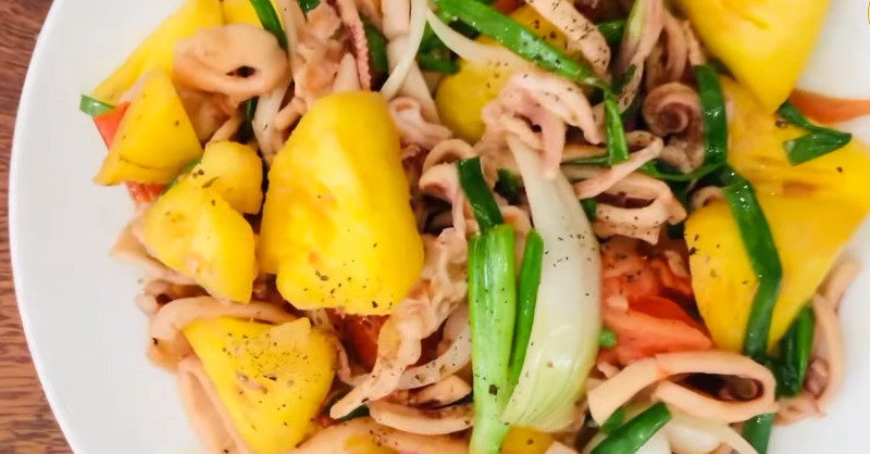 Râu khô mực rim dứa