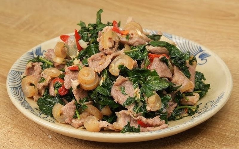 Thịt bê xào lá lốt hấp dẫn