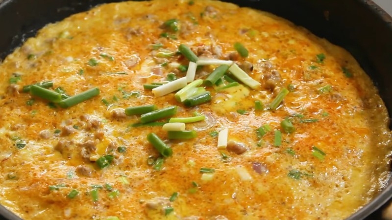 Trứng chiên thịt xay