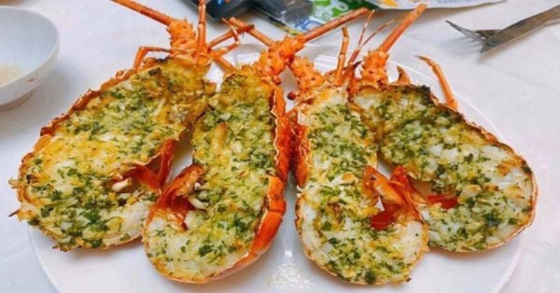 Tôm hùm cháy tỏi