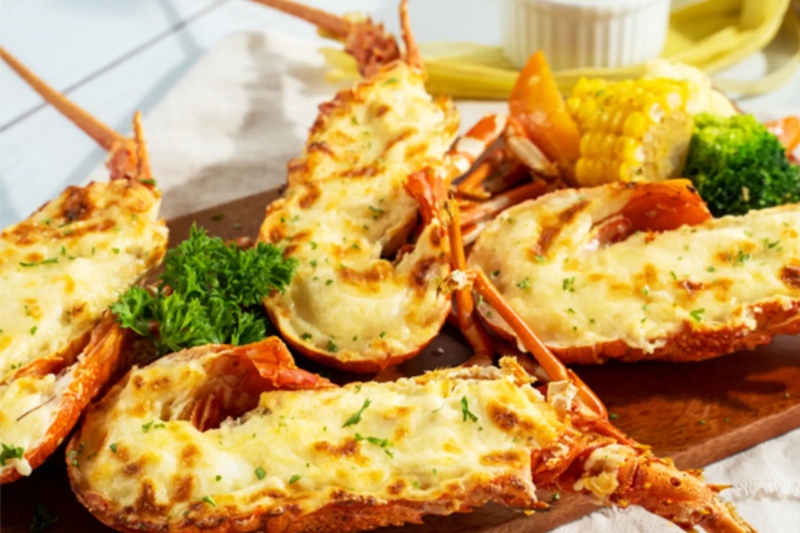 Tôm hùm nướng phô mai