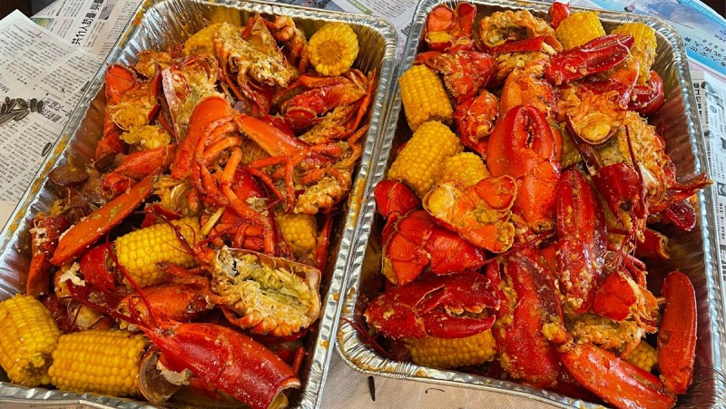 Tôm hùm sốt bơ tỏi