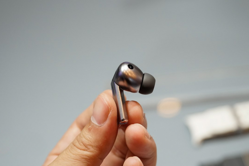 Galaxy Buds3 Pro thiết kế dạng in-ear