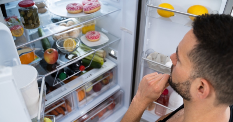 Cách thay bóng đèn tủ lạnh khi bóng hỏng