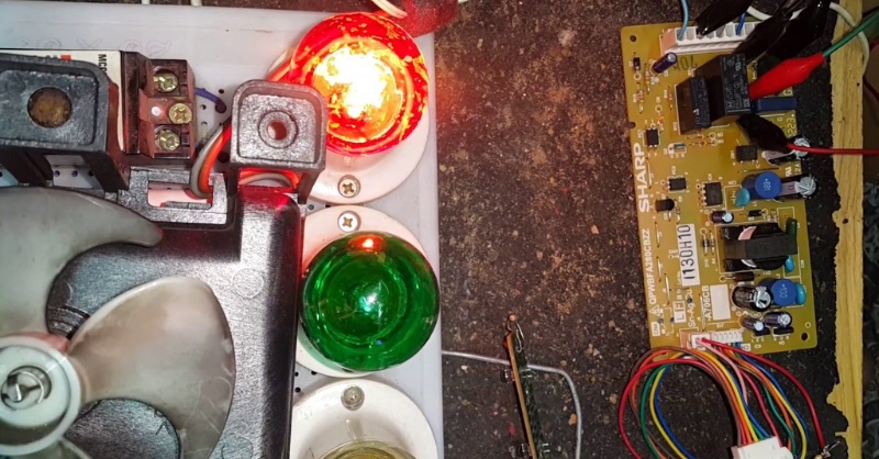 Mạch điện nguồn bị hỏng khiến đèn tủ lạnh không sáng