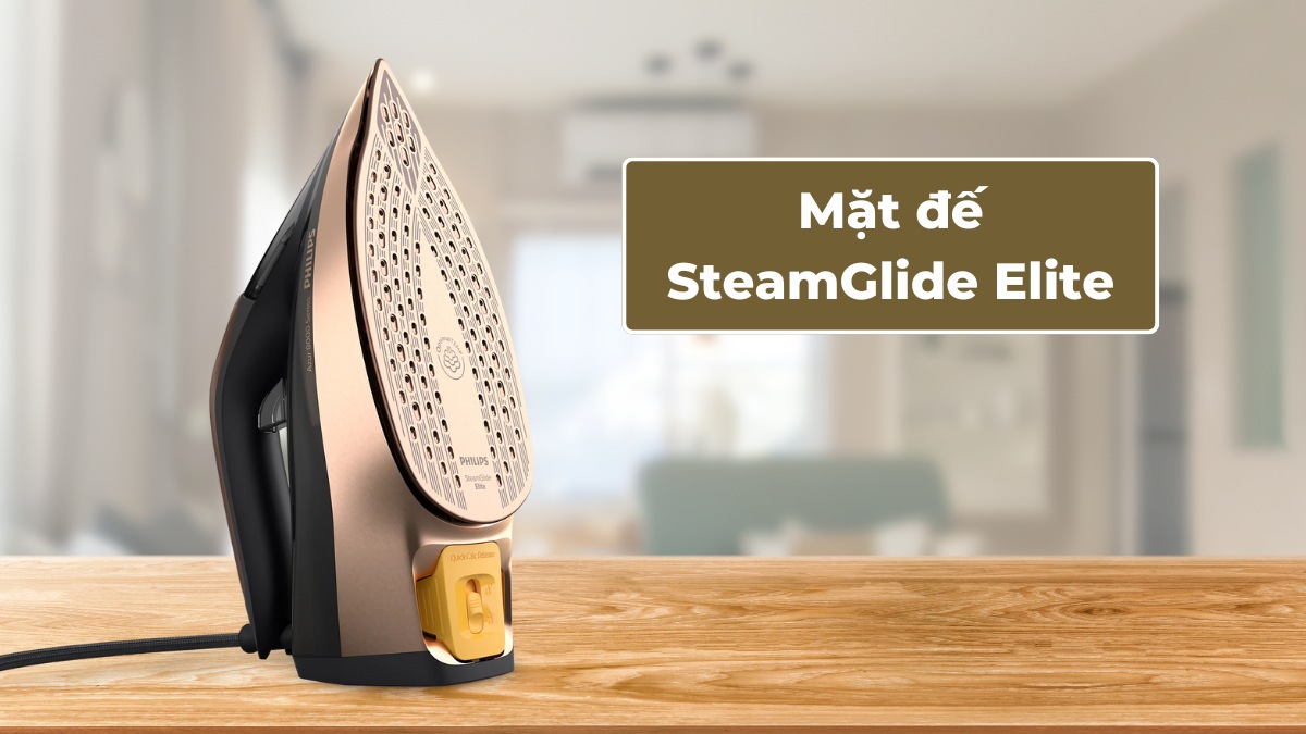 Mặt đế SteamGlide Elite có độ bền cao, lướt mượt trên bề mặt vải