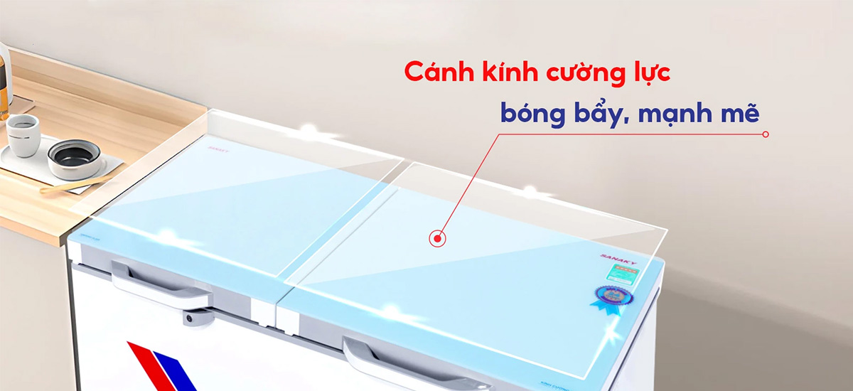 Cánh tủ có mặt bằng kính cường lực cao cấp