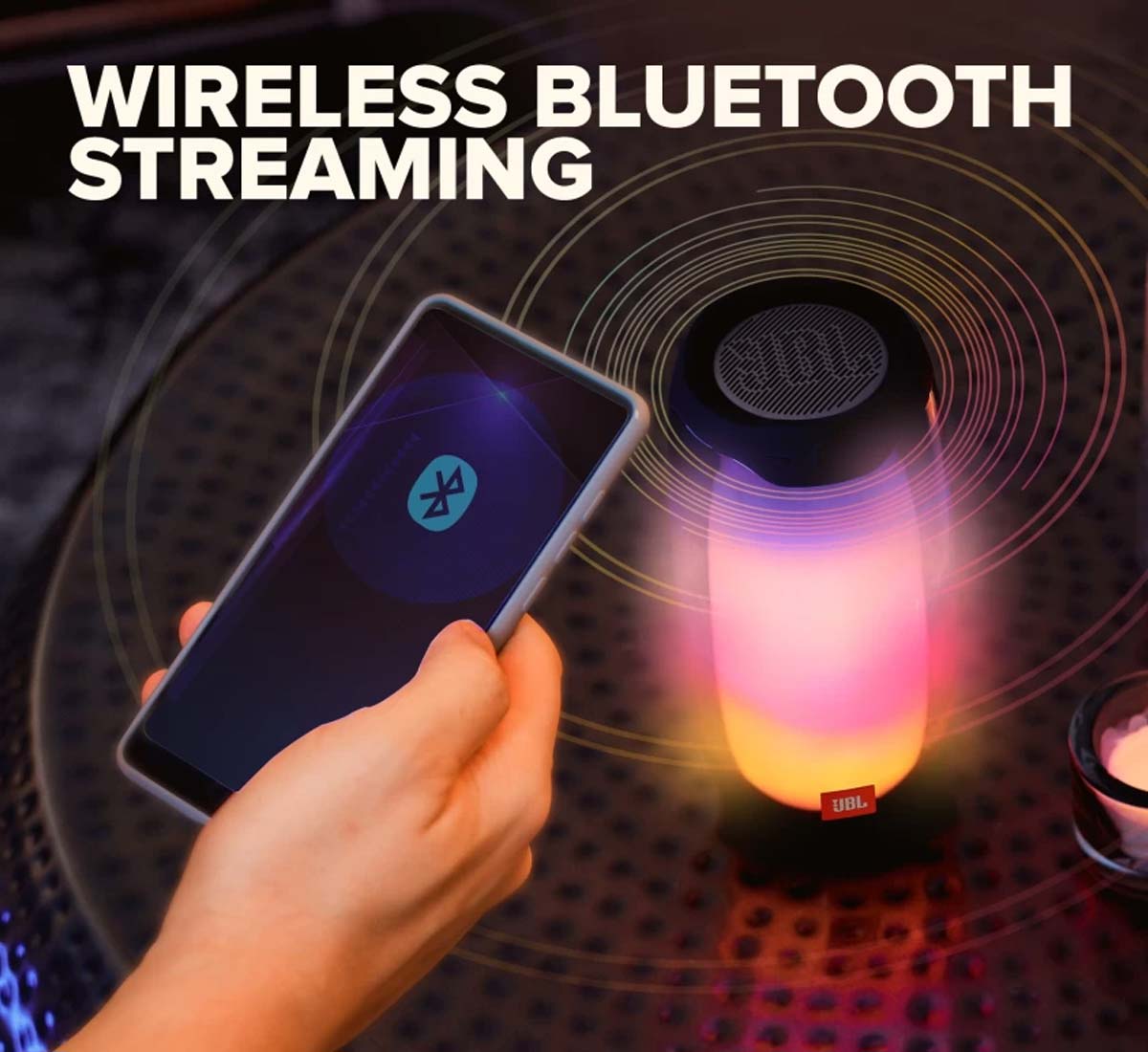 Loa hỗ trợ kết nối không dây với công nghệ Bluetooth 4.2 tiên tiến