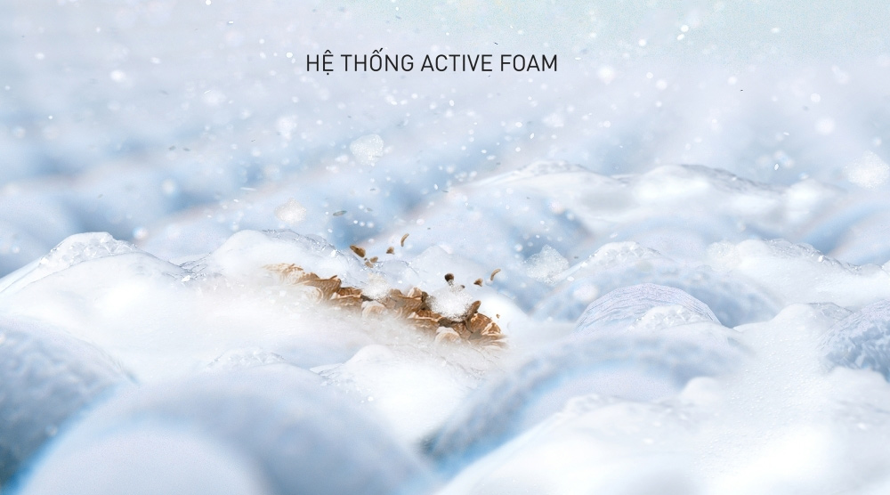 Hệ thống Active Foam loại bỏ vết bẩn bằng lớp bọt siêu mịn