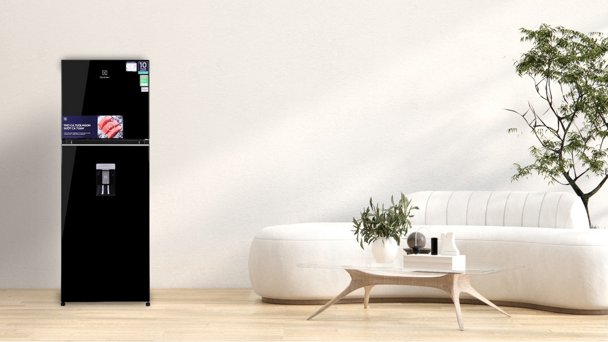 Tủ Lạnh Electrolux Inverter 312 Lít ETB3440K-H sở hữu thiết kế tối giản, hiện đại