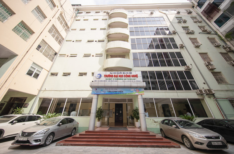 Đại học Công nghệ - ĐHQG Hà Nội (UET)